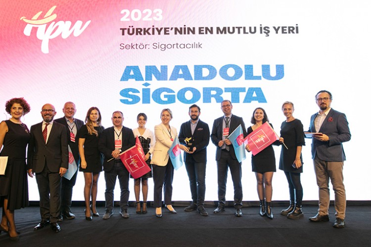 Happy Place To Work Ödül Törenine Katıldı