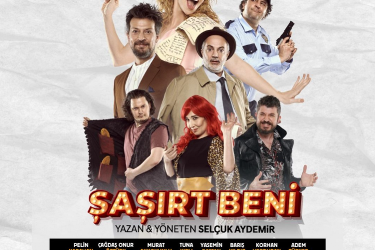 Hisar Okulları Kültür Merkezi'nde Şaşırt Beni oyunu ile kahkaha dolu bir akşam