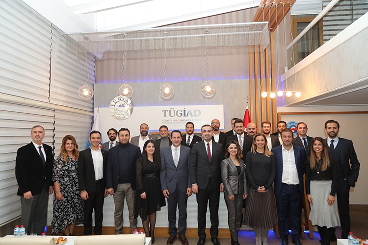 "Ticaret savaşları yaşanıyor"