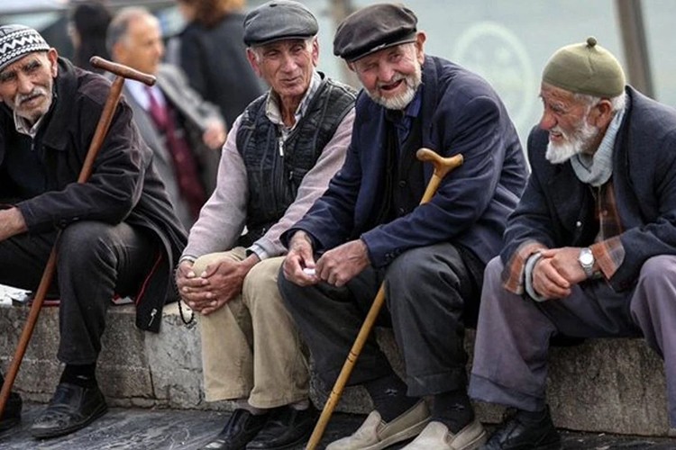 Yaşlı nüfusu oranının yükselmesi öngörülüyor