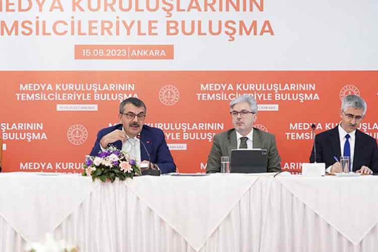 Medya kuruluş temsilcileriyle biraraya geldi