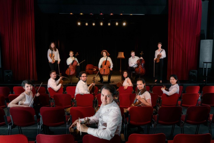 ÖNDER BALOĞLU VE LES ESSENCES, KAHVENİN AVRUPA YOLCULUĞU KONSERİ İÇİN ANKARA'DA