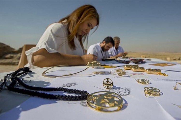 Mezopotomya Altın Fuarı'nda üç bin yıllık takılar sergilenecek