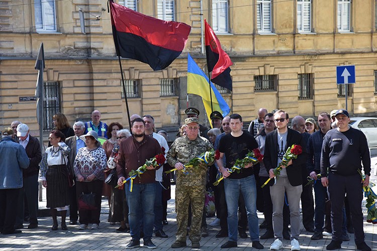 Lviv'de Siyasi Baskı Kurbanlarını Anma Günü etkinliği düzenlendi