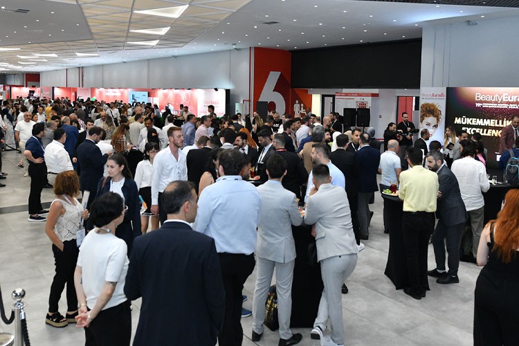 Sektör Devleri 19. Uluslararası Kozmetik, Güzellik ve Kuaför Fuarı – BeautyEurasia'da Buluştu