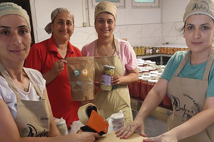 KÜAD'dan Hatay'daki tarım sektörüne destek