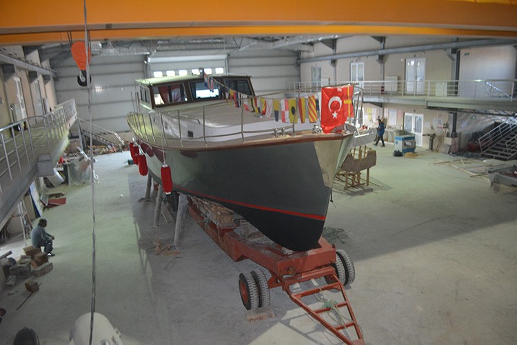 Denizcilik Lisesi atölyesinin ilk eseri "Kontess" tamamlandı