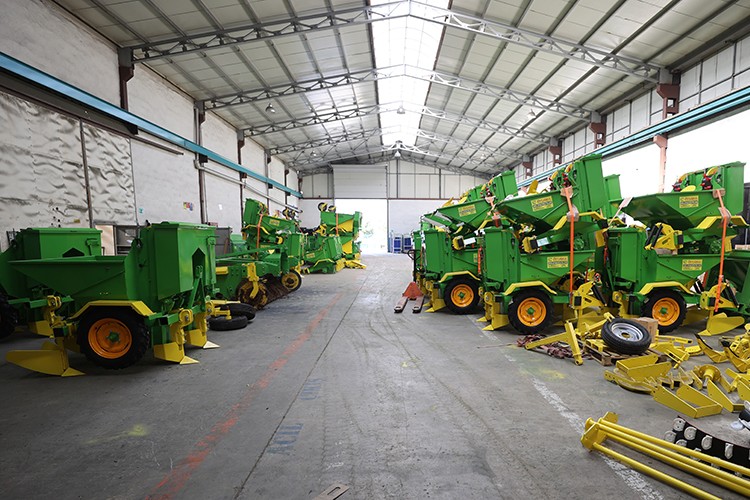 16 ülkeye tarım aleti ve makineleri ihraç ediyor