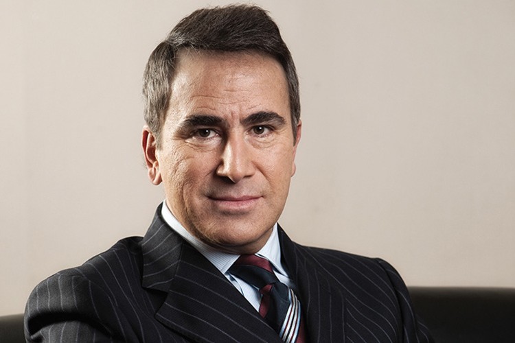 Pet şişelerden üretti