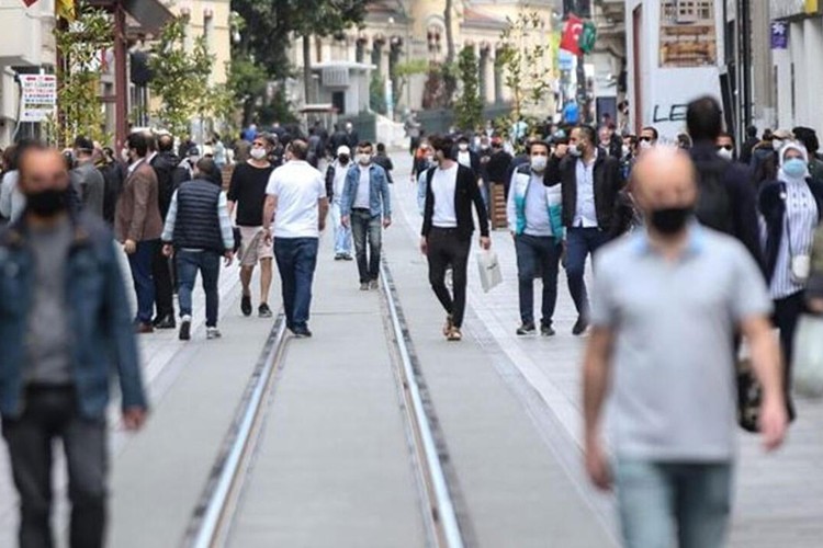 Almanya Türkiye'nin risk seviyesini düşürdü