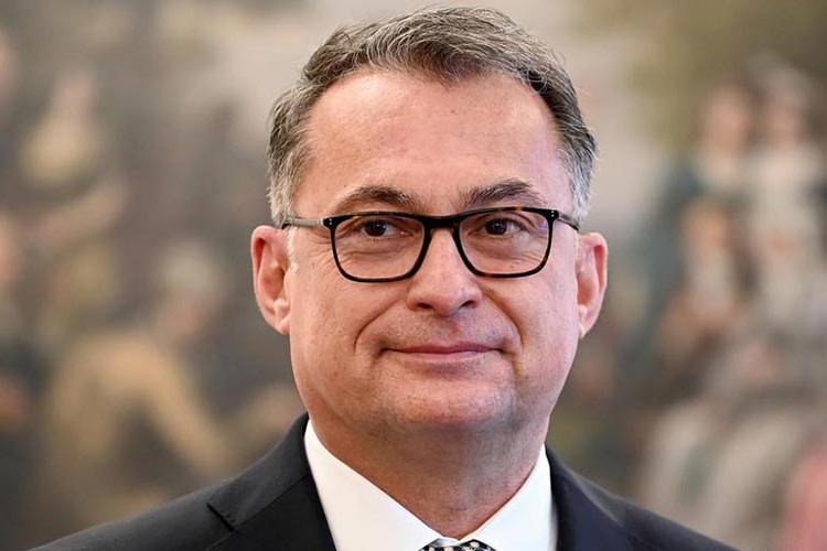 Almanya'da 70 yıl sonra çift haneli enflasyon beklentisi