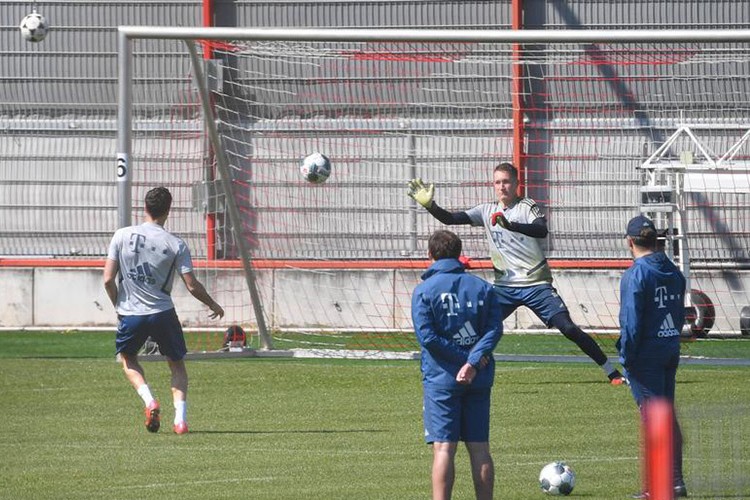 Futbolda Korona krizi