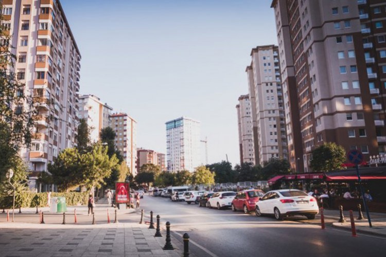 Kamu konutları satılacak