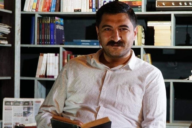 Figüranlar başrol, başroller figüran oldu