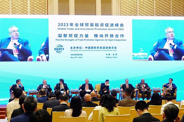 Çin'le ticaret ve yatırımlar daha da artacak