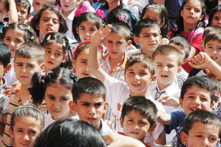 Nüfusun % 28'i çocuk