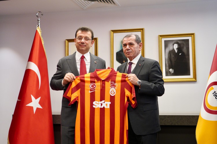 GALATASARAY KULÜBÜ BAŞKANI DURSUN ÖZBEK'İ ZİYARET ETTİ