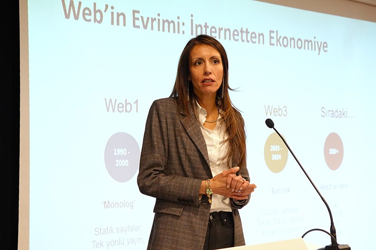 Öğrencilere iş dünyasında güçlü başlangıç