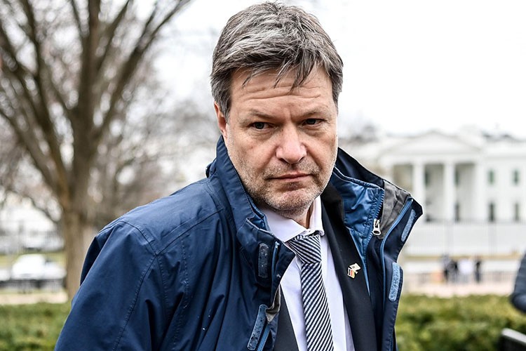 "Rusya'ya enerji ambargosu uygulamaya hazır değiliz"