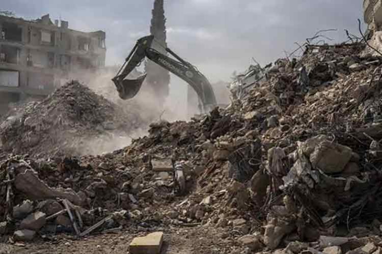 Molozlar liman ve marina yapımında kullanılsın