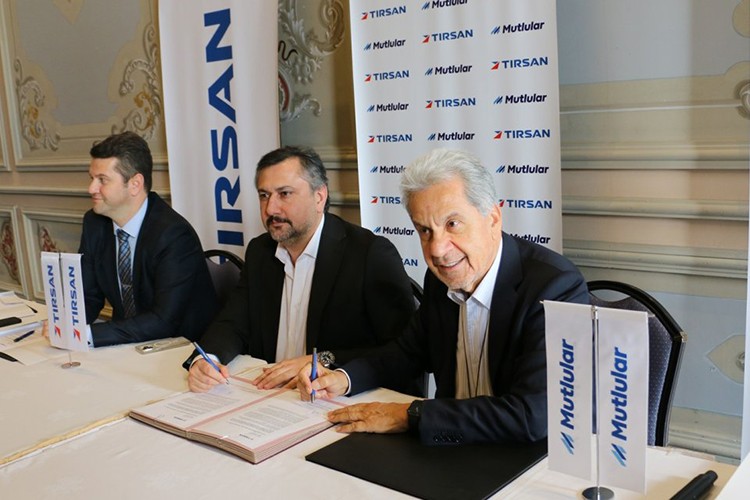 Intermodal yatırımlarla filo 900 araca ulaştı