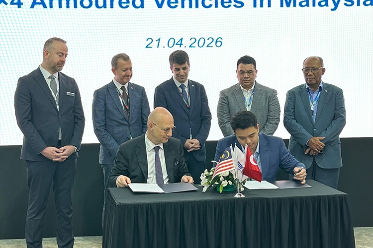Türk zırhlıları için Malezya'da işbirliği anlaşması imzalandı