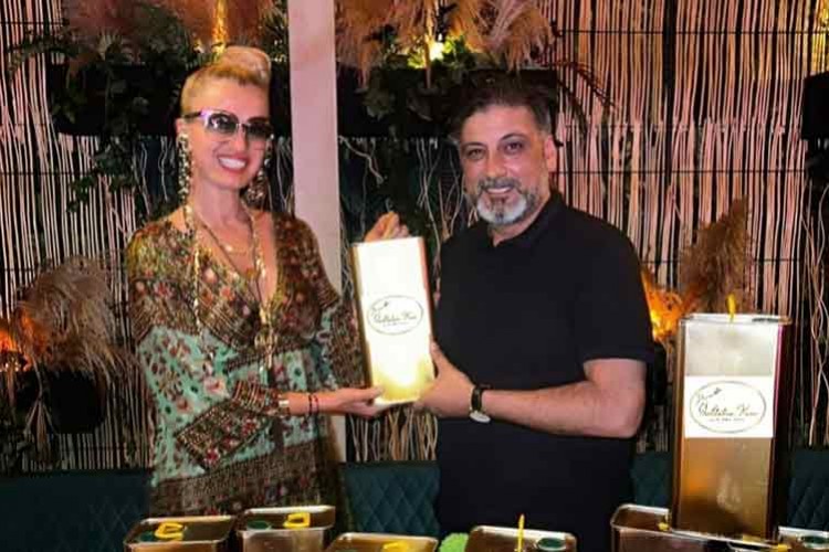 Tuğba Özay ticarete atıldı