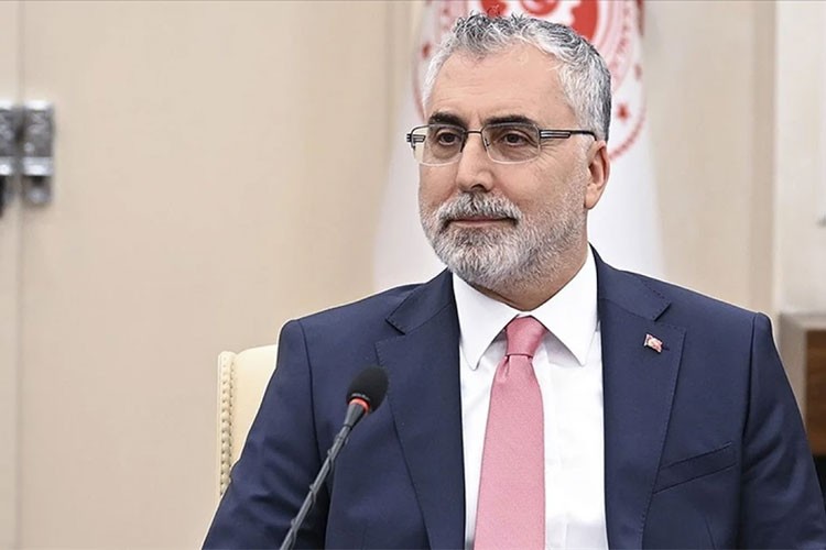 İş Pozitif Projesi ile 1 yılda 882 bin 225 kadın istihdama kazandırıldı