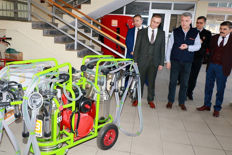 Tarım için makine parkuru üretiyor