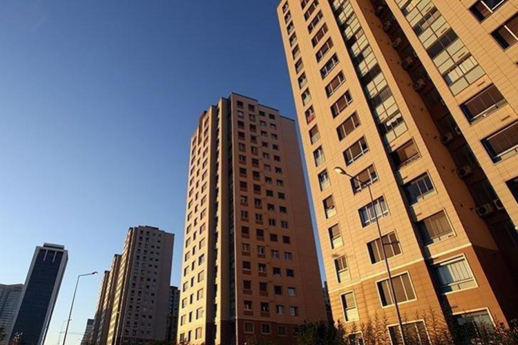 Konut satışları 7.6 arttı