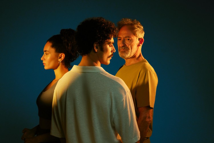 EKSİK, 4 NİSAN'DA ATLAS 1948 SAHNESİ'NDE!