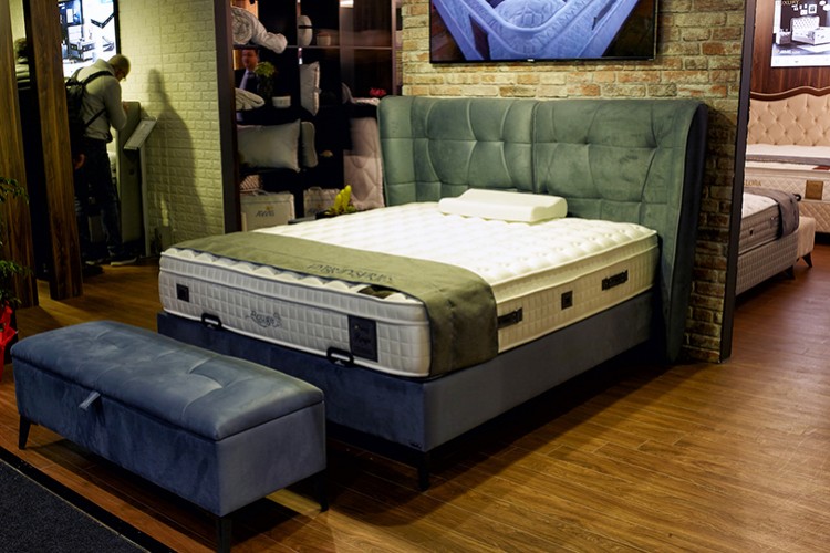 Tüketiciyle buluştu