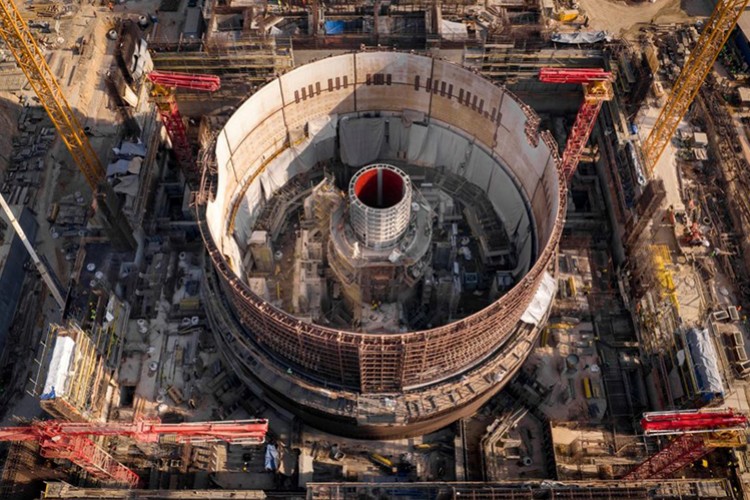 İç koruma kabuğunun beşinci katmanı kuruldu