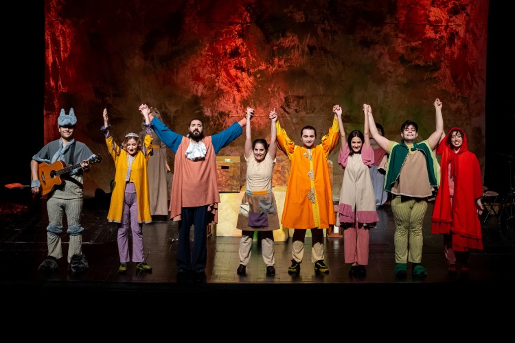 Eşit Masallar oyunu, Dünya Tiyatro Günü'nde minik tiyatro severlerle buluşuyor