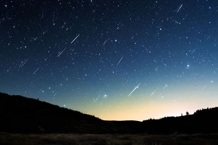 Yandex Hava Durumu meteor yağmurunun nasıl görüleceğini paylaştı