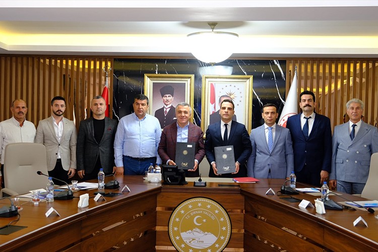 Şırnak'ta "Silopi yer fıstığı ile gençlerimiz üretiyor" protokolü imzalandı