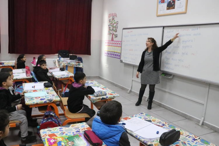 YARIYIL TATİLİ SONRASI İLK DERS ZİLİ ÇALDI