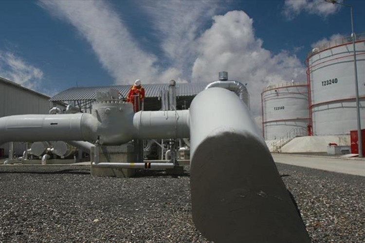 Avrupa'da depolar doldu, gaz fiyatı yüzde12,6 geriledi