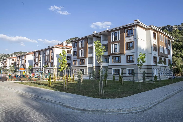 TOKİ 64 ilde 20 bin konut satışa çıkaracak