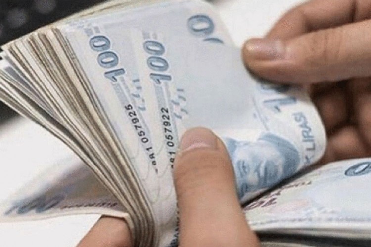 En düşük memur maaşı 3875 TL