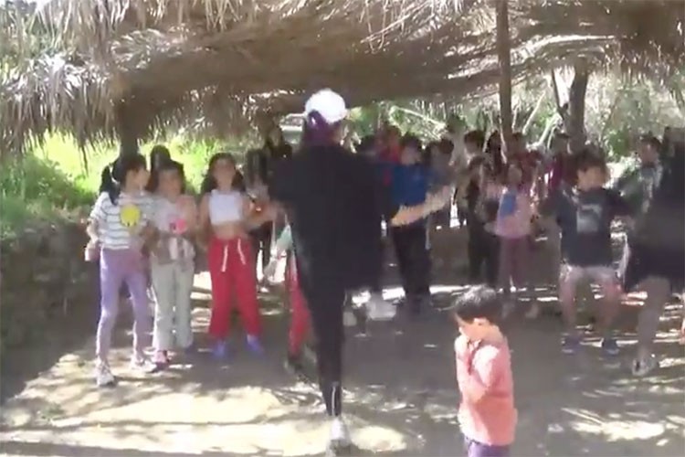 Öğrenciler aileleriyle doğa kamplarında bir araya geliyor