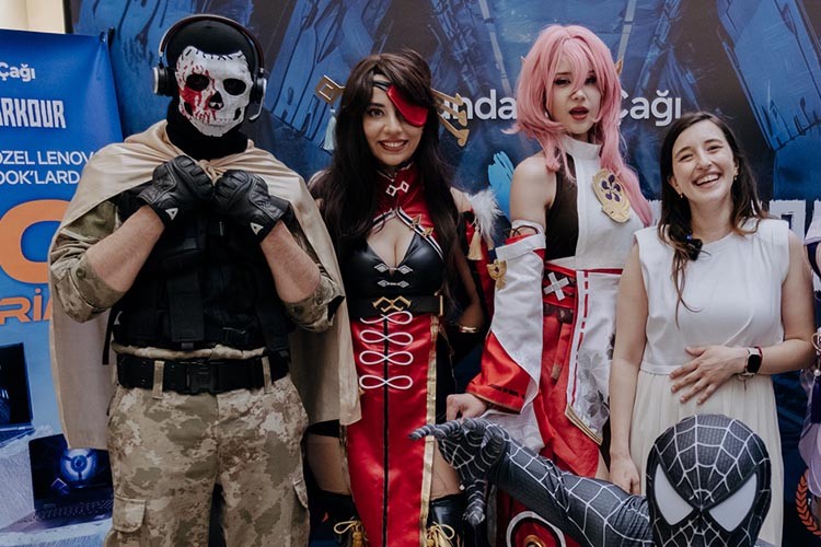 Oyunda 'Buz Çağı' müthiş bir coşkuyla yeniden başladı, Pqueen fırtına gibi esti