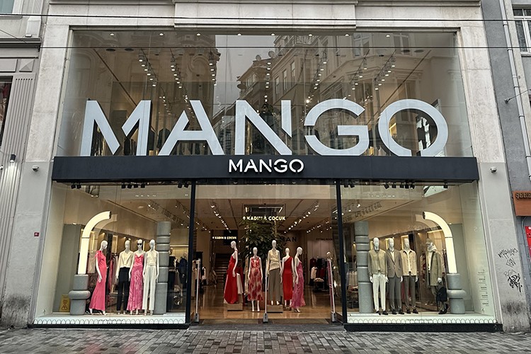 Mango Türkiye'de 10 yeni mağaza açıyor