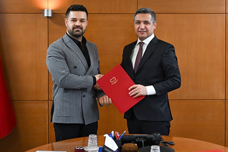 Taşınmaz ihalesini kazanan Gamador İnşaat sözleşmeyi imzaladı