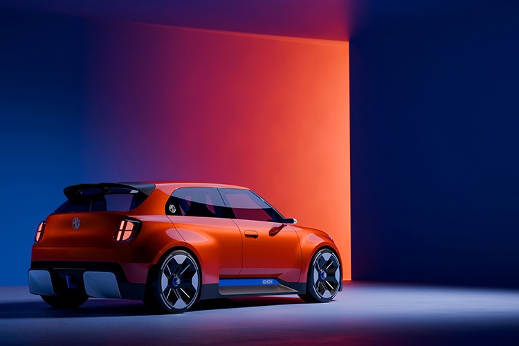MG'den Goodwood'da iki yeni konsept