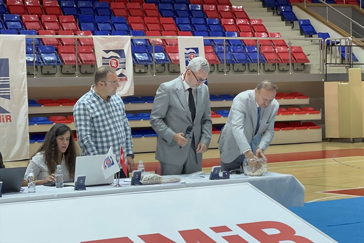 KARDEMİR'e alınacak 300 işçi kurayla belirlendi