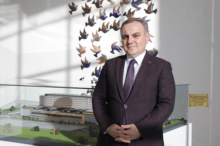 Kayseri'ye 800 yataklı hastane yatırımı