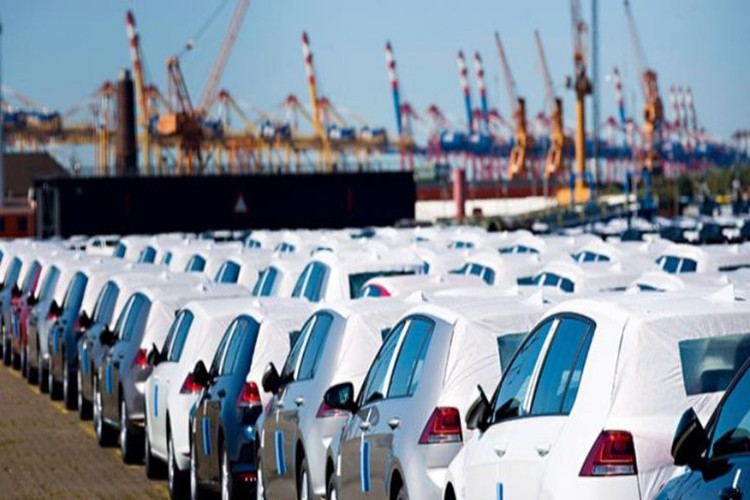 6 ayda 5,4 milyar dolarlık binek otomobil ihracatı