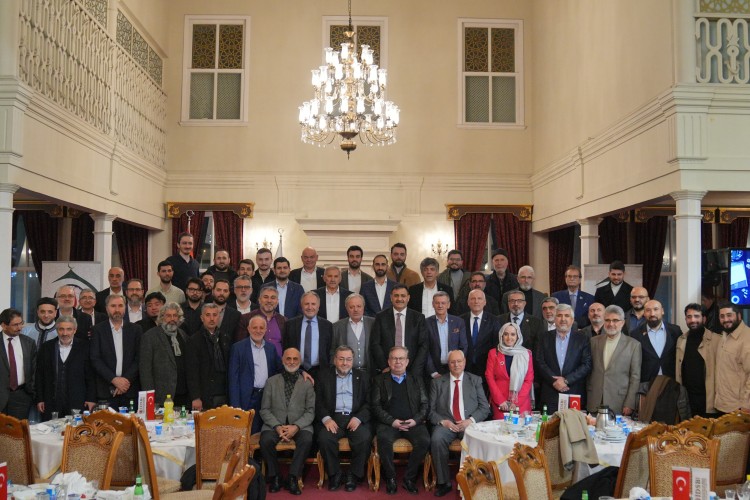 İDSB Üyeleri, İftarda Bir Araya Geldi