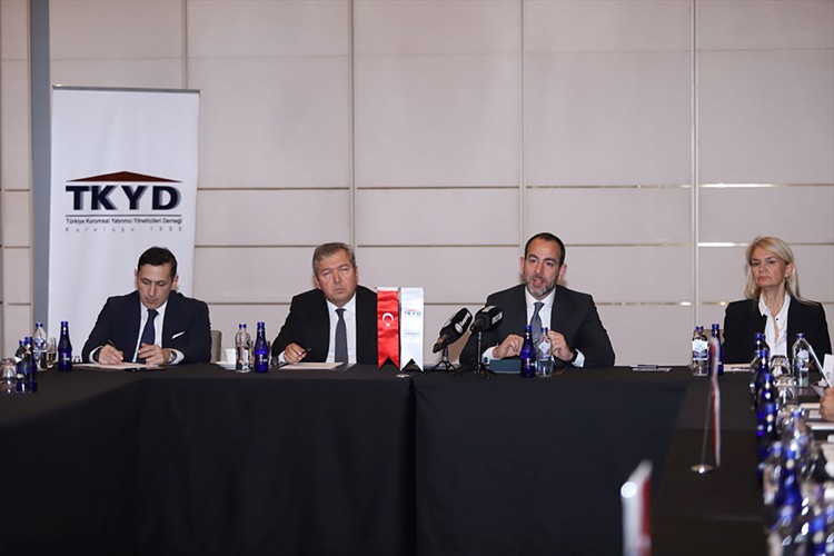 Portföy yönetimi sektörünün büyüklüğü 1 trilyon TL'yi aştı